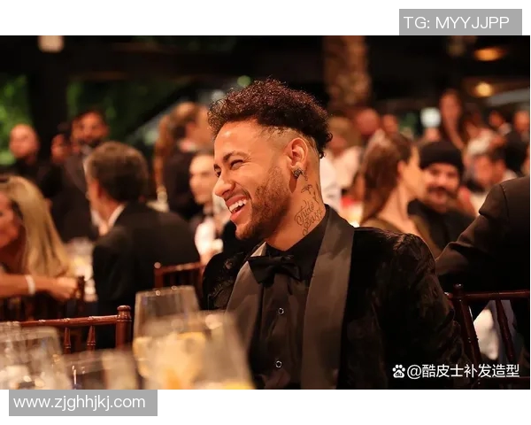 足球明星发型大比拼：那些令人惊艳的夸张女发型背后的故事与风格解析